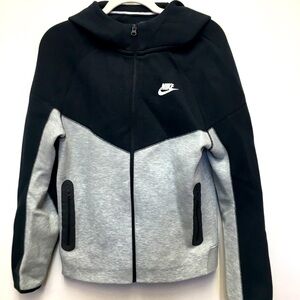 Boys Nike Zipper Hoodie Sweatshirt XL Gray Black